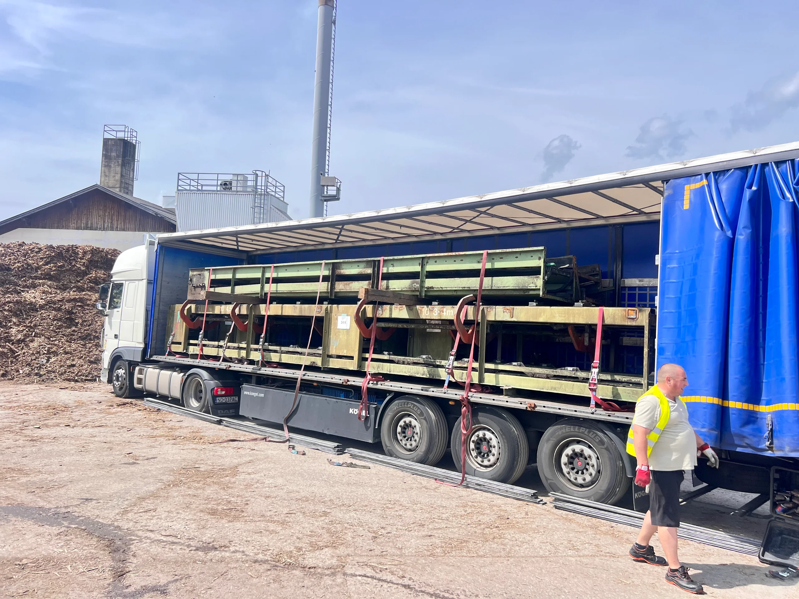 Třídírna kulatiny s odkorňovačem - Obrázek 22