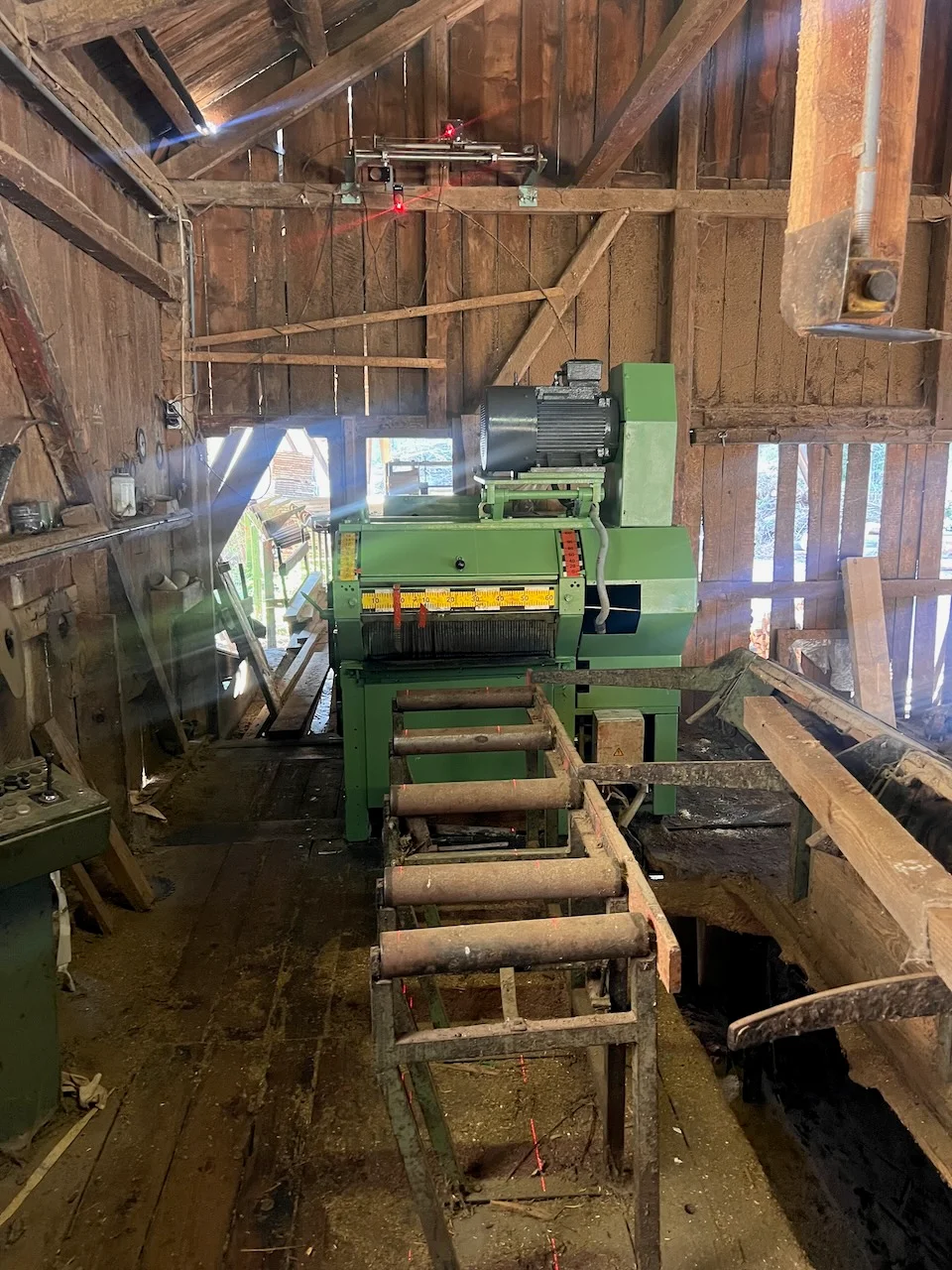 Ořezávací a rozřezávací pila - Obrázek 5