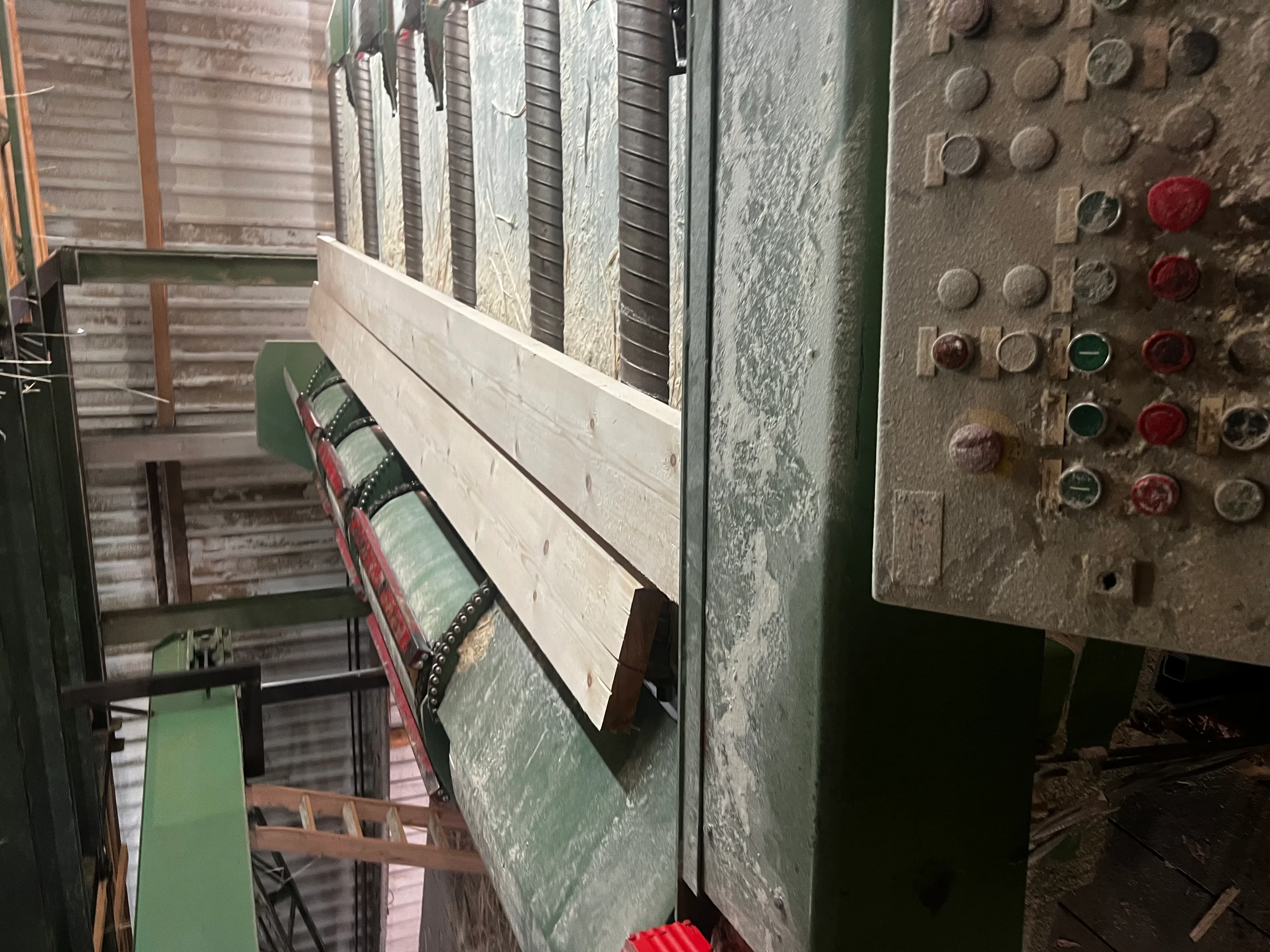 Linka na třídění řeziva - Obrázek 12