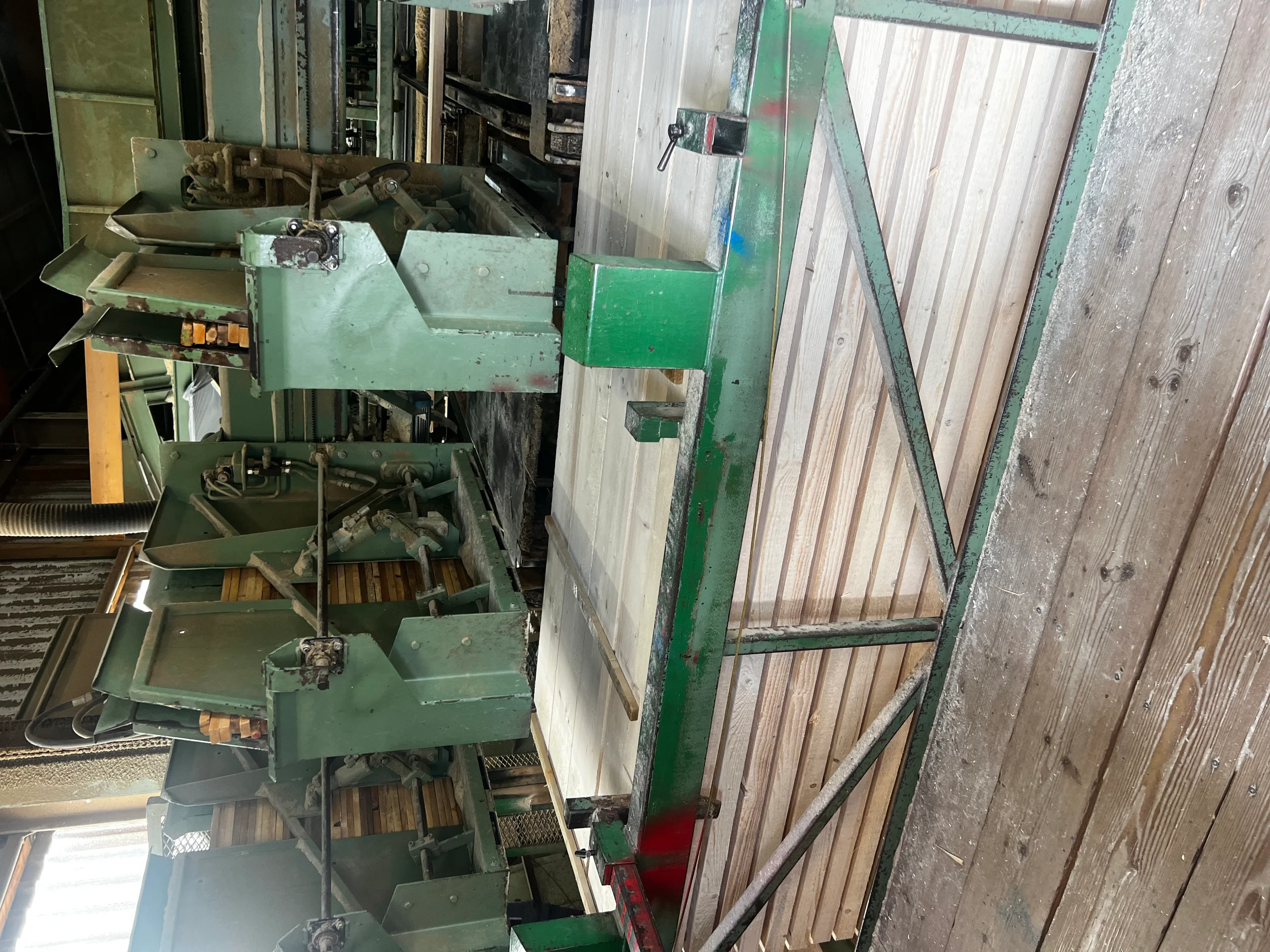 Linka na třídění řeziva