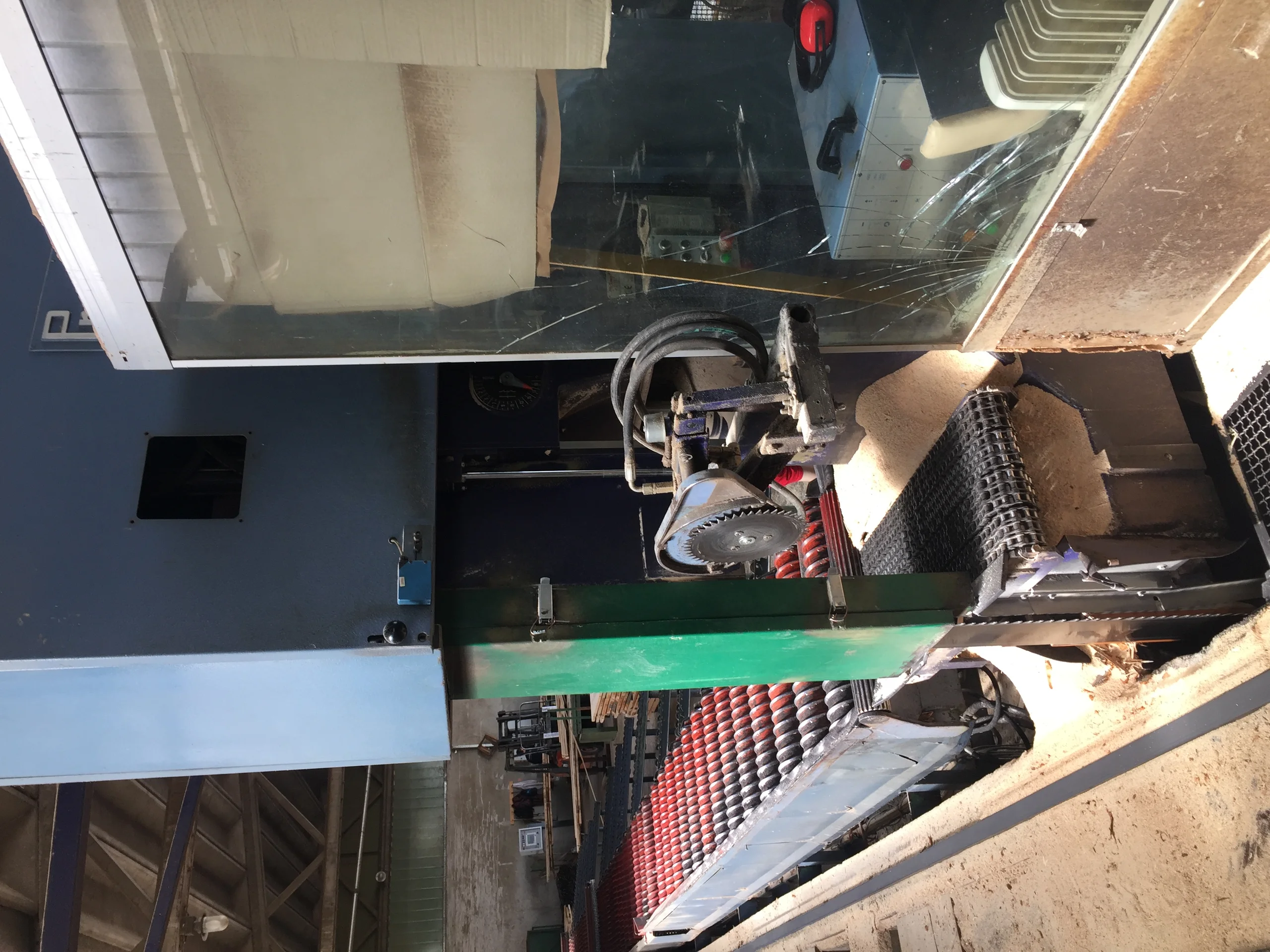 Pásová pila PRIMULTINI - Obrázek 4