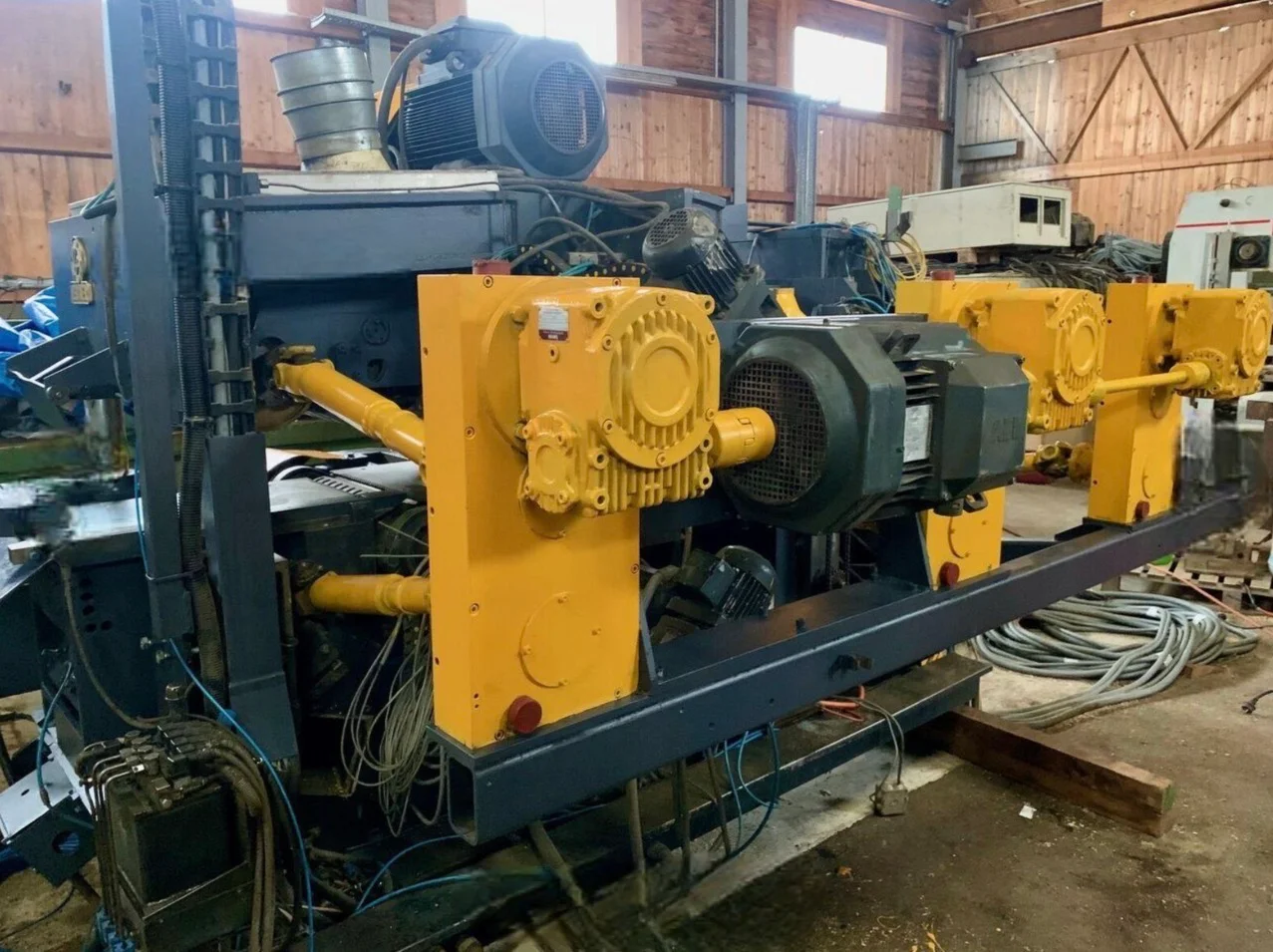 Ledinek Superles 300 - Obrázek 2